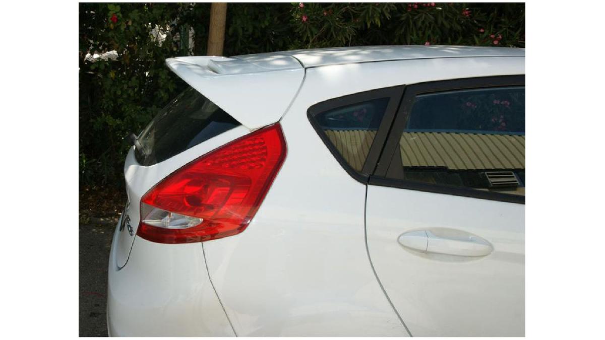 Becquet+de+toit+sur+mesure+pour+Ford+Fi%C3%ABsta+VII+Facelift+2013-2017+%2B+Encoche+feu+stop+%28PU%29